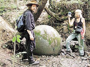 В Боснии гранитные сферы обнаружены в горах