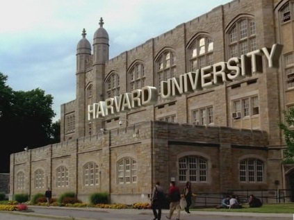 Забастовка студентов Гарварда, не желающих изучать стандартный курс «Экономикс»