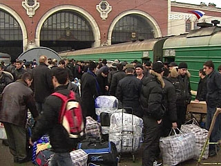 Россияне хотят сократить число мигрантов