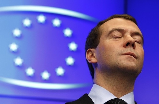 Что премьеру Медведеву хорошо, то русскому – смерть